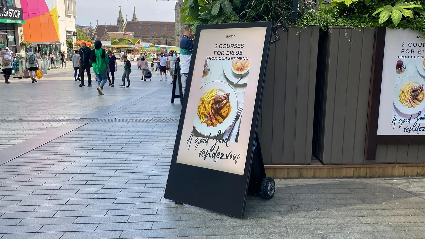 43-inch Outdoor Digital A-Board — 700cd/m²