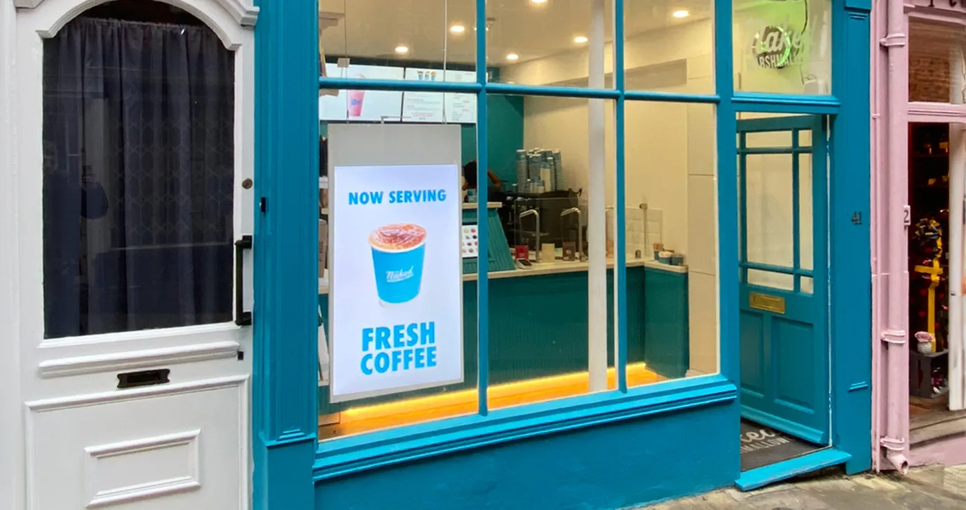 Double-Sided Window Displays — 700cd/m²